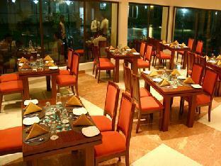 Hotel Riverside Resort And Spa Kumbakonam Exterior foto